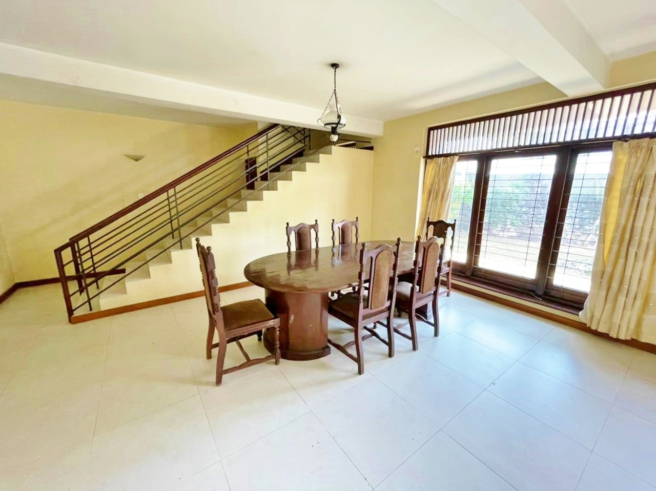 Land with House for sale in Colombo 07  [LS 80]