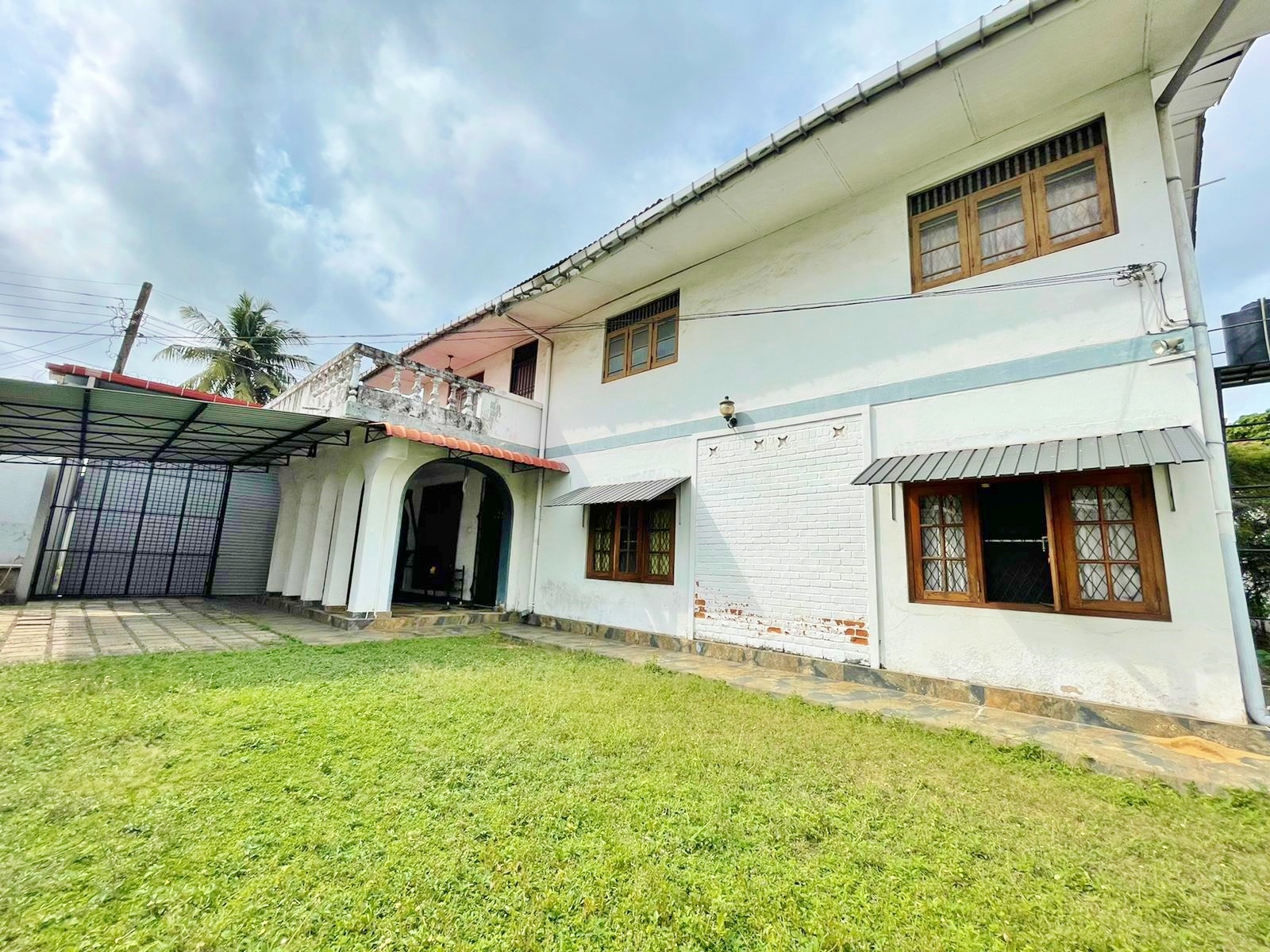 Land with House for sale in Battaramulla [LS 20]