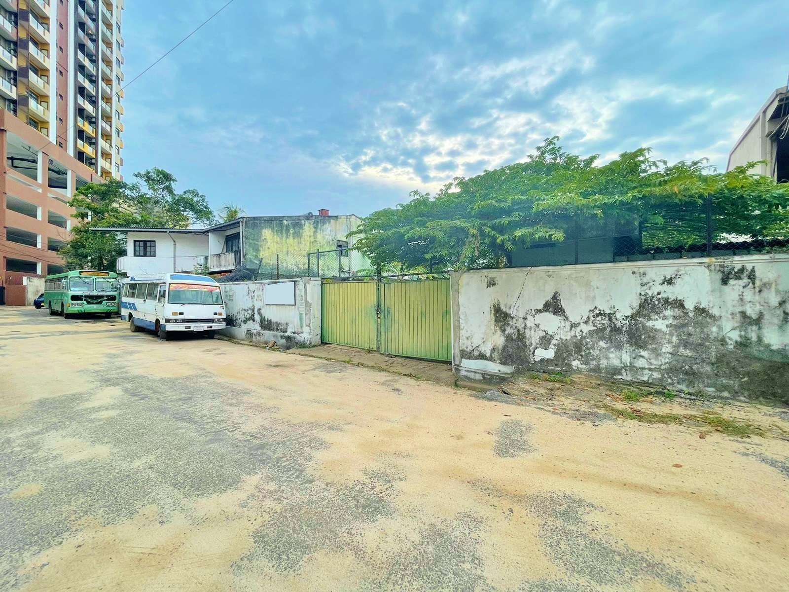 Land for Sale in Colombo 05 [LS 72]