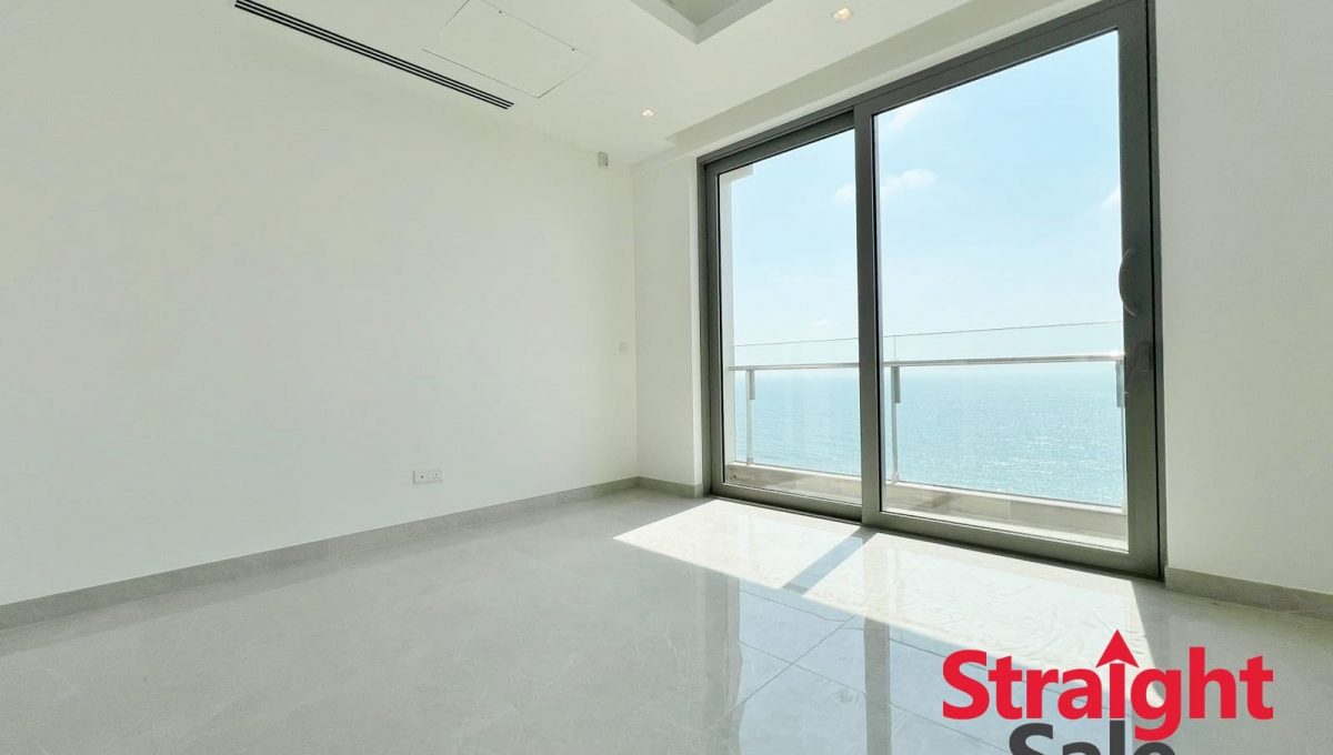 WhatsApp Image 2025-10-10 at 15.49.22 (1)