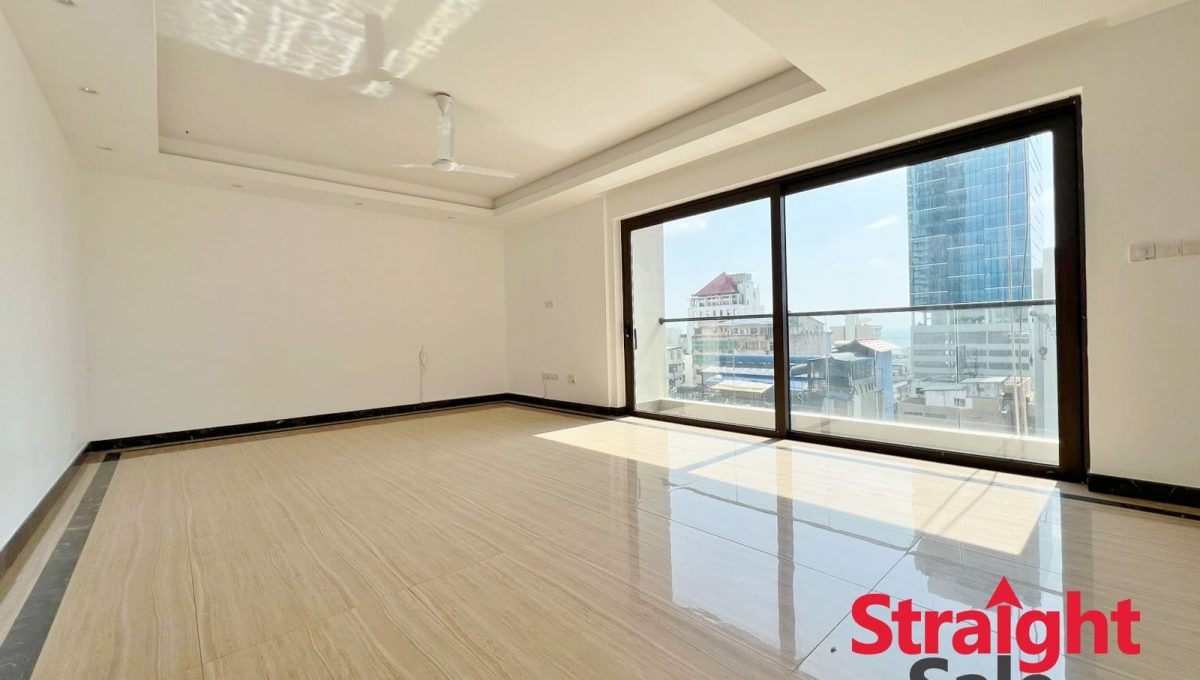 WhatsApp Image 2025-10-10 at 15.59.11