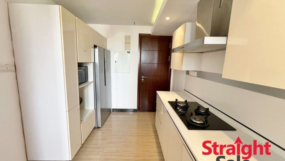 WhatsApp Image 2025-10-10 at 15.59.15 (1)