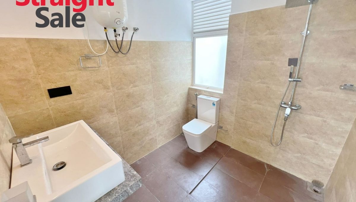 WhatsApp Image 2025-08-21 at 13.56.00