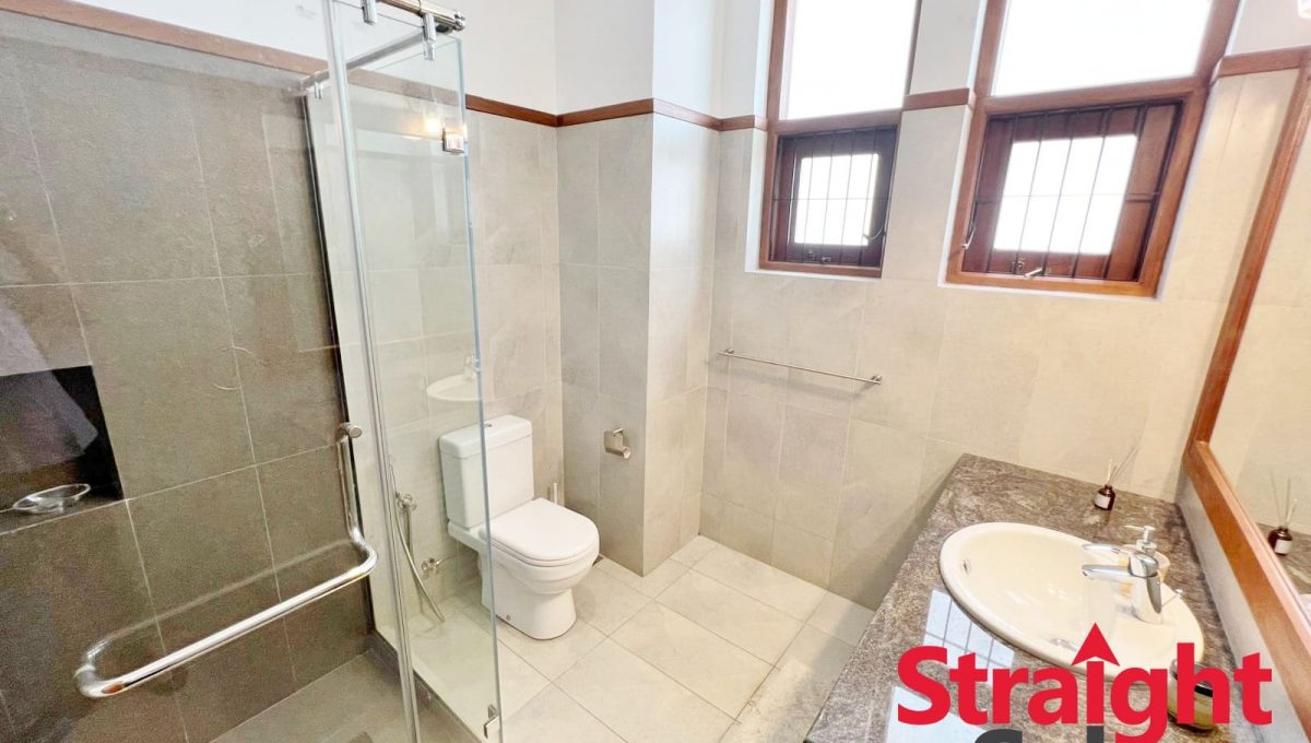 WhatsApp Image 2025-10-30 at 5.24.31 PM