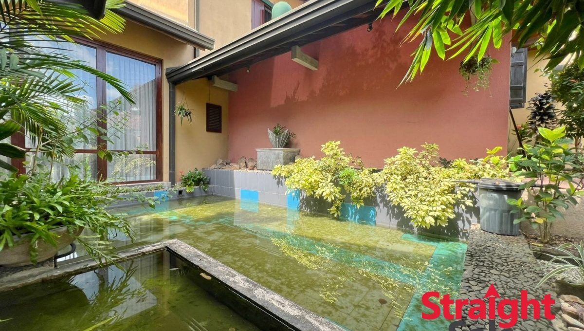 WhatsApp Image 2025-10-10 at 16.05.36