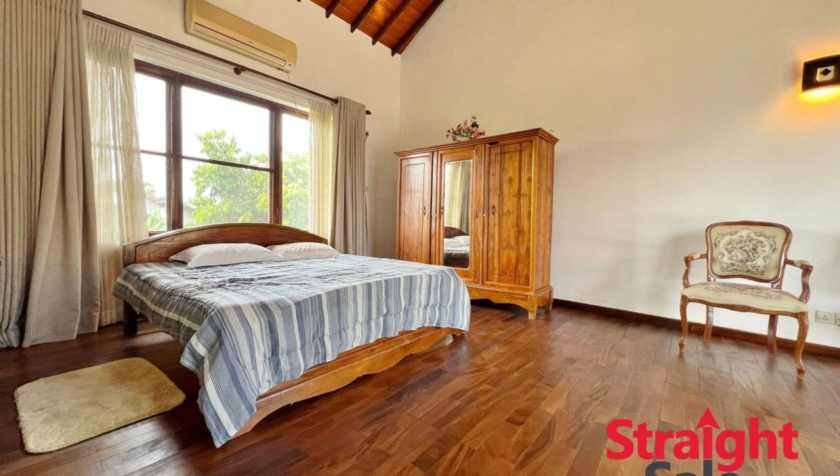 WhatsApp Image 2025-10-10 at 16.06.11