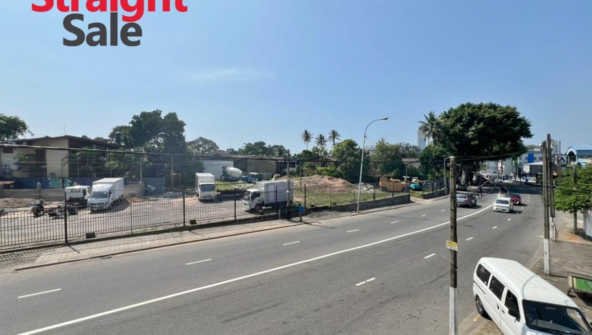 WhatsApp Image 2025-12-16 at 5.03.23 PM (1)