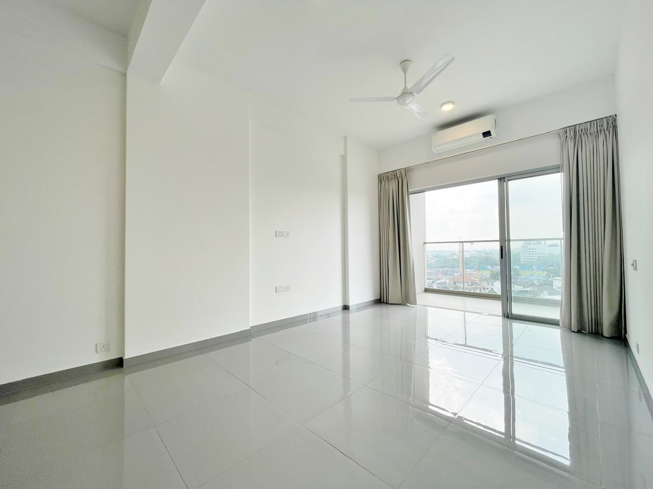 Brand New 2-Bed Apartment for Sale at Iconic Galaxy – Rajagiriya [AS 03]