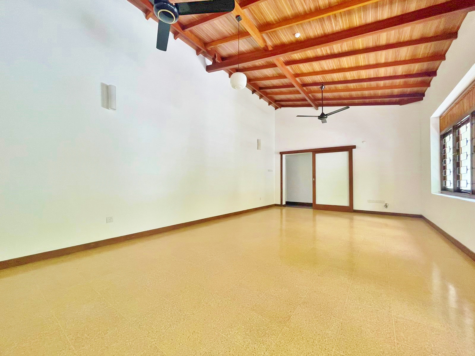 Two-Unit Investment Property with Tenant – Colombo 04 [HS 06]