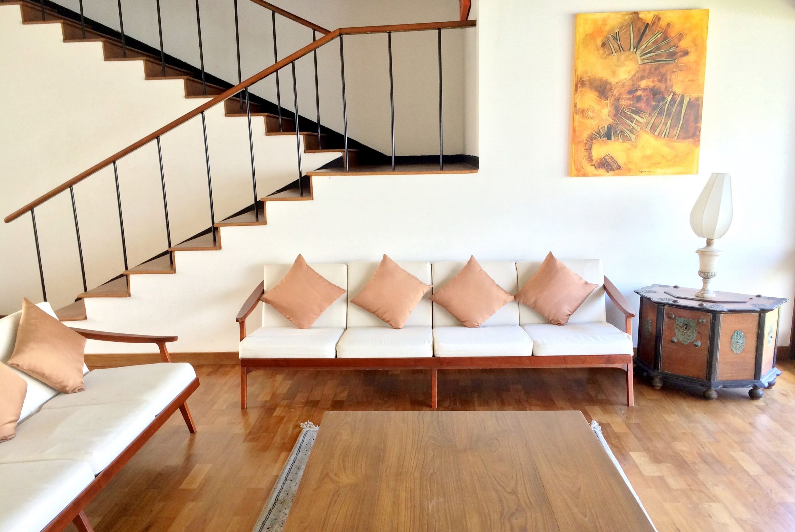 Four Bed House for Rent in Colombo 07 [HR 03]